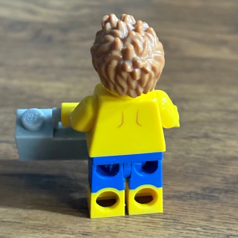 Lego Minifigure Surfer Guy with Sunglasses Boombox Blue Shorts Beach Lego City
